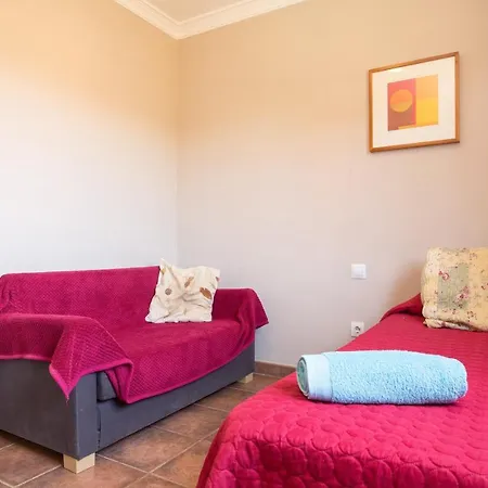 Casa Luis Отель Касильяс-де-Моралес